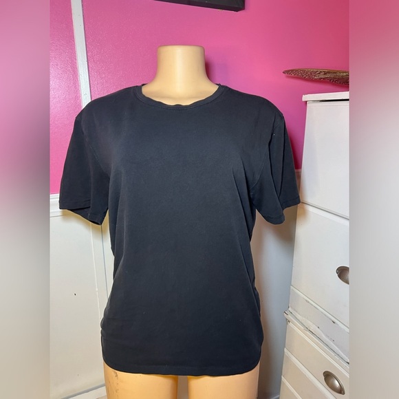 Classic Black Men's T-Shirt - Picture 1 of 4